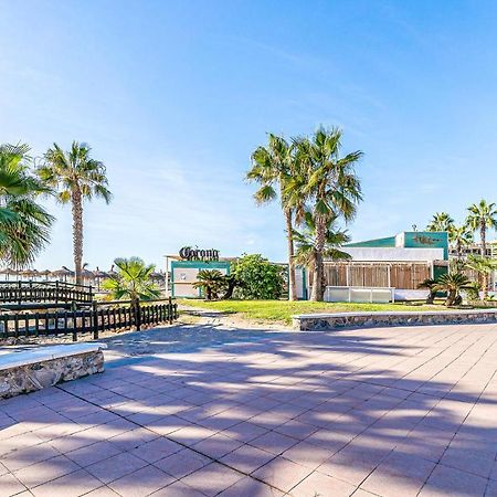 4 Bedroom Nice Apartment In Torremolinos Exterior foto